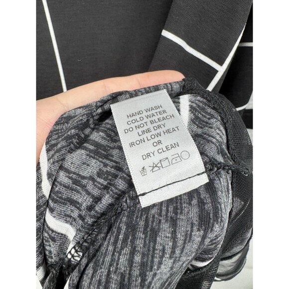 IC By Connie K Geometric Tunic Women L Black Lagenlook Art To Wear Mature Artsy - Picture 5 of 9